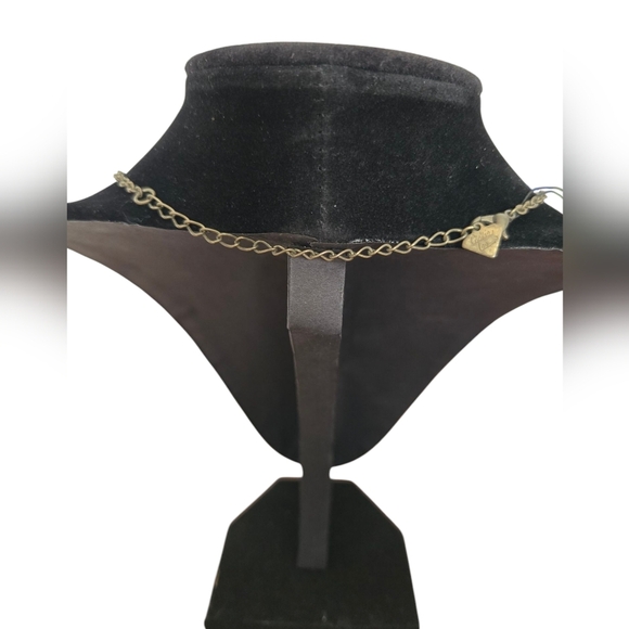 Cookie Lee Elegant Gold and Blue Necklace - Picture 3 of 3